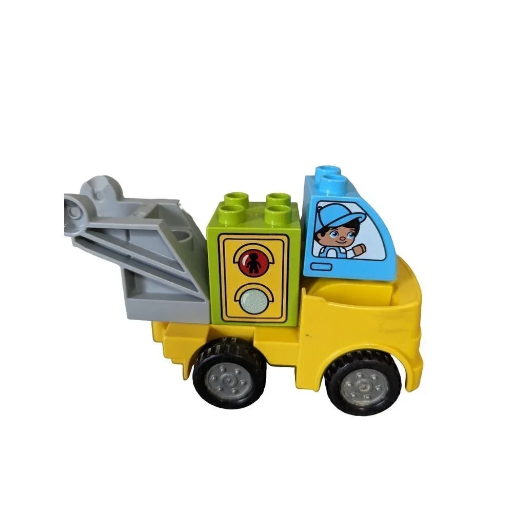 LEGO Duplo Tow Truck Yellow Vehicle with‎ Hook and Traffic Light Brick